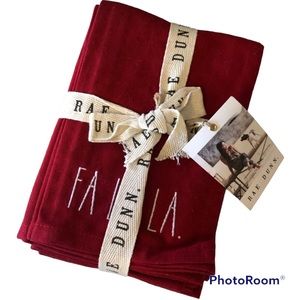 Rae Dunn 'Fa La La' Red Holiday Christmas Embroidered Napkins Set Of 4 Nwt